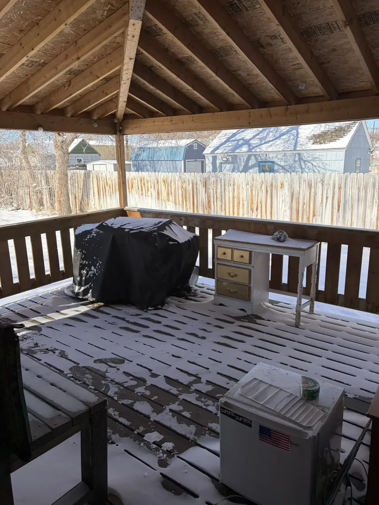 122 E Richland Avenue Shelby MT 59474