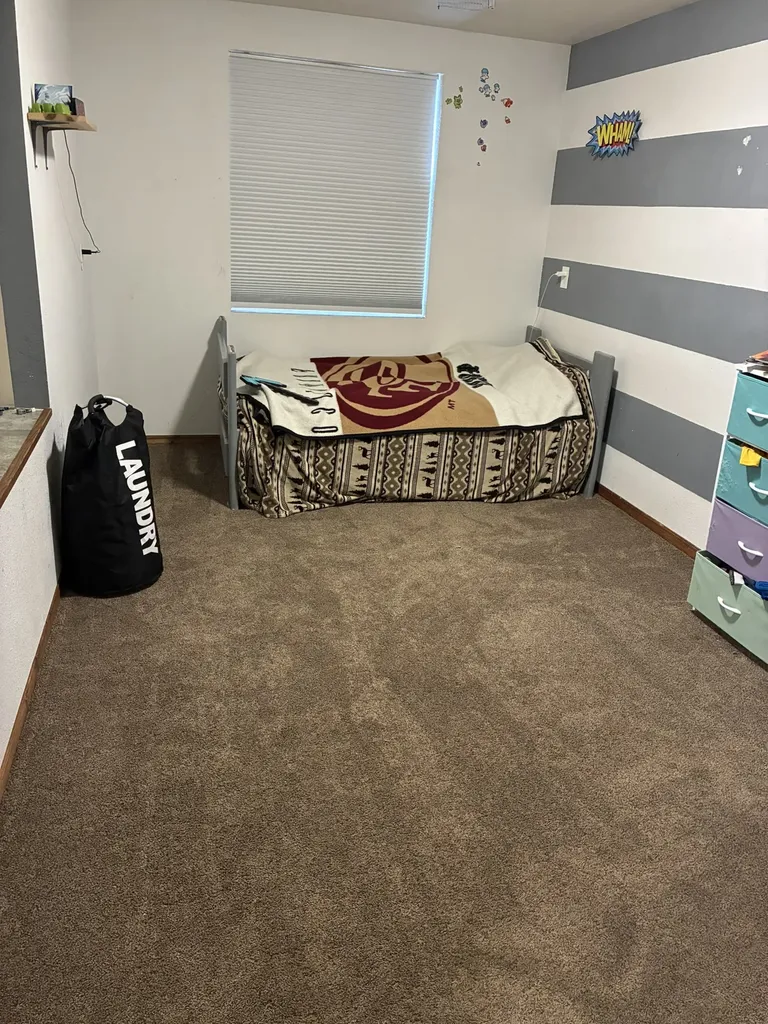 122 E Richland Avenue Shelby MT 59474