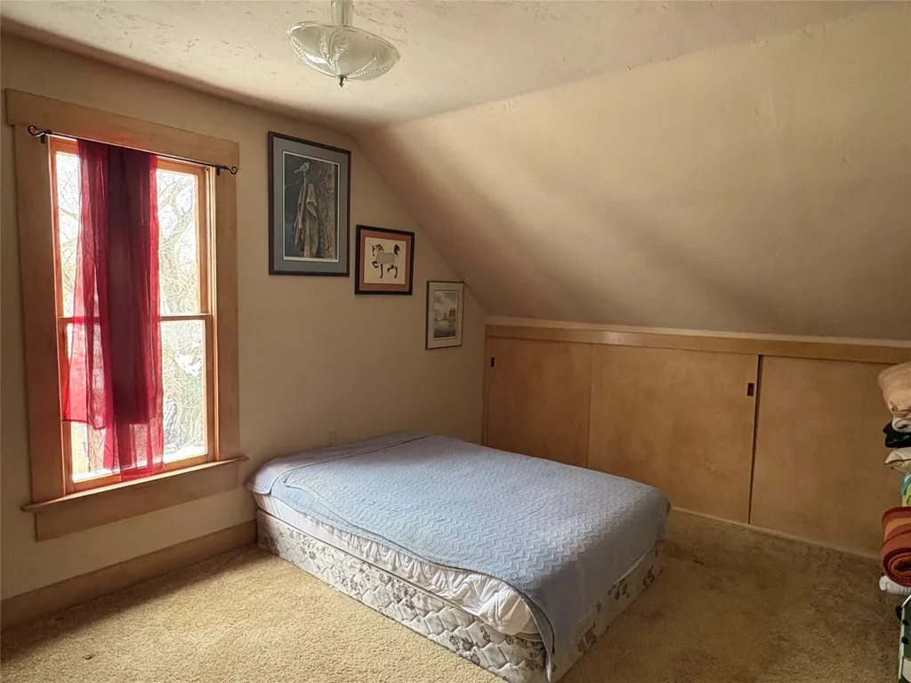 212 4th Ave NE 4th Avenue NE Choteau MT 59422
