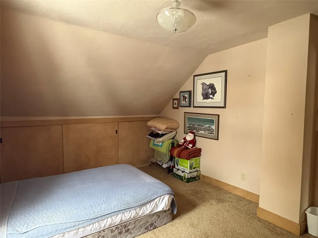 212 4th Ave NE 4th Avenue NE Choteau MT 59422