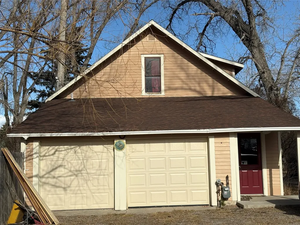212 4th Ave NE 4th Avenue NE Choteau MT 59422
