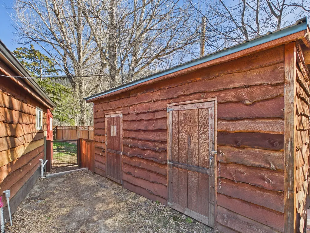 4964 Us Highway 89 S Livingston MT 59047