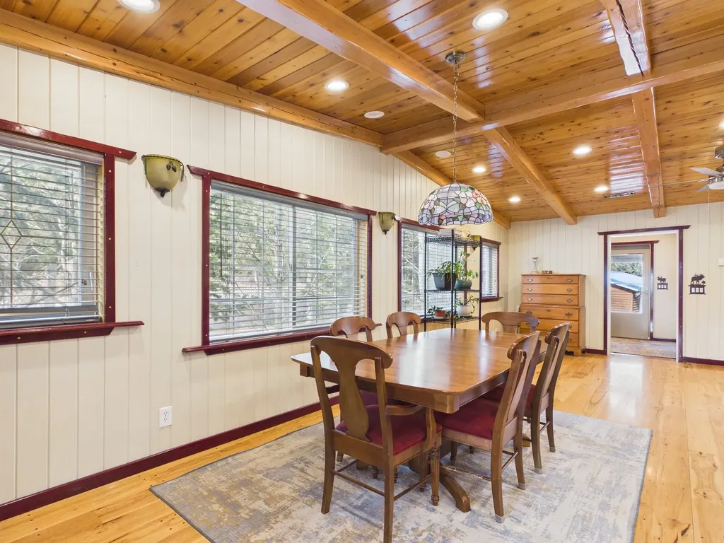 4964 Us Highway 89 S Livingston MT 59047