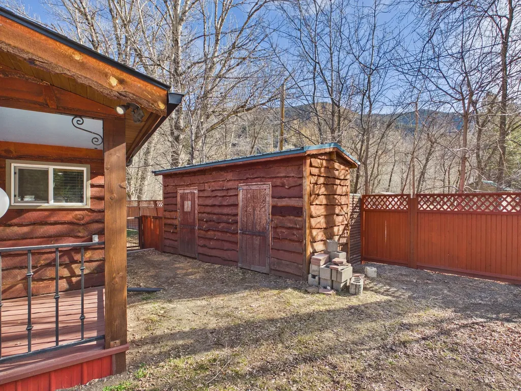 4964 Us Highway 89 S Livingston MT 59047
