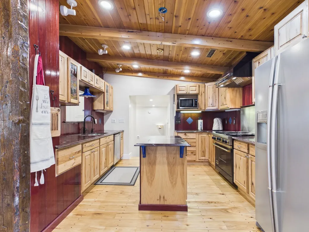 4964 Us Highway 89 S Livingston MT 59047