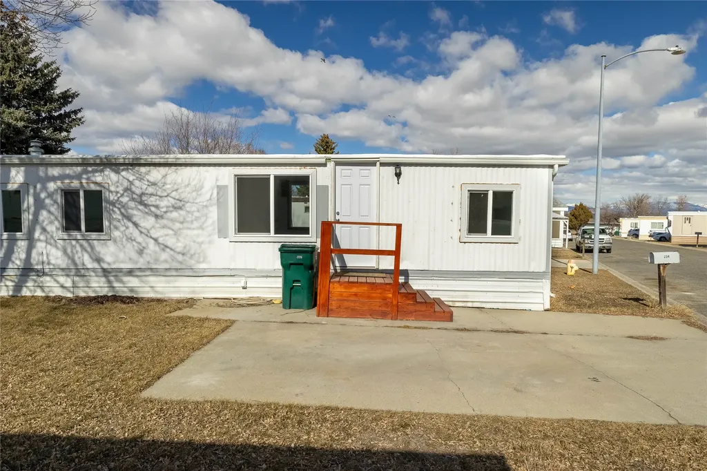 1805 Joslyn Street Helena MT 59601
