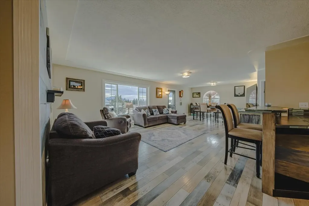 130 Hilltop Drive Eureka MT 59917