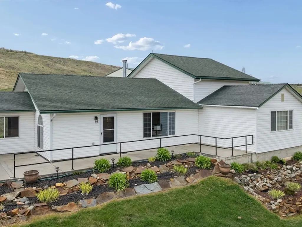 130 Hilltop Drive Eureka MT 59917