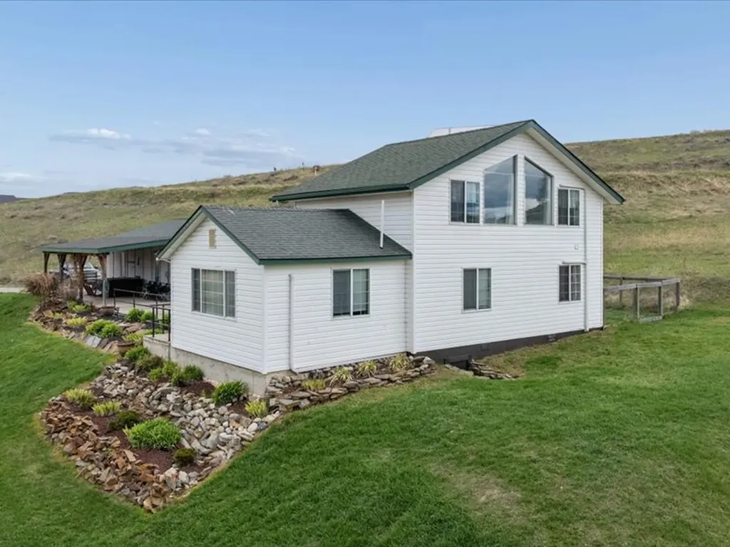 130 Hilltop Drive Eureka MT 59917