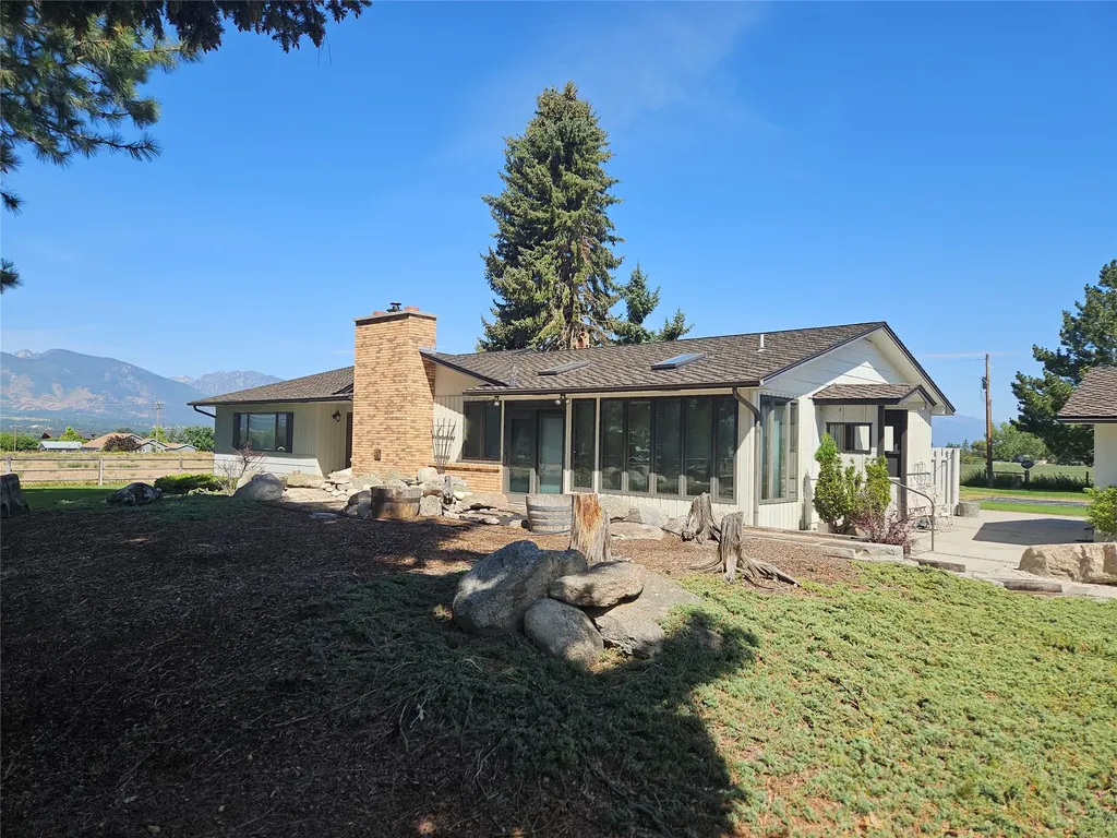 472 Magpie Lane Corvallis MT 59828