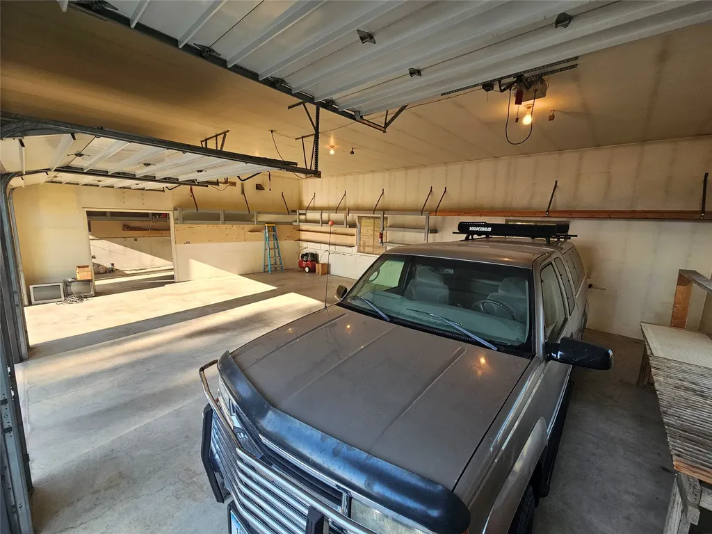 472 Magpie Lane Corvallis MT 59828