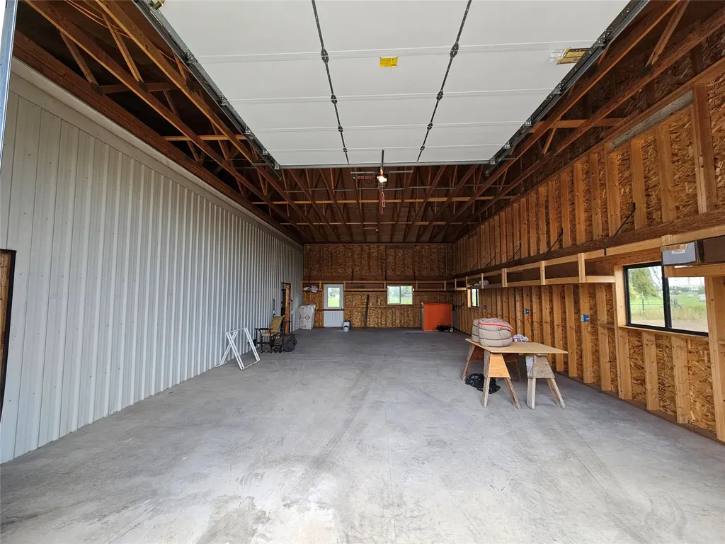 472 Magpie Lane Corvallis MT 59828
