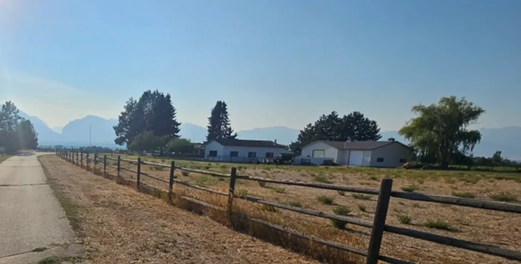 472 Magpie Lane Corvallis MT 59828