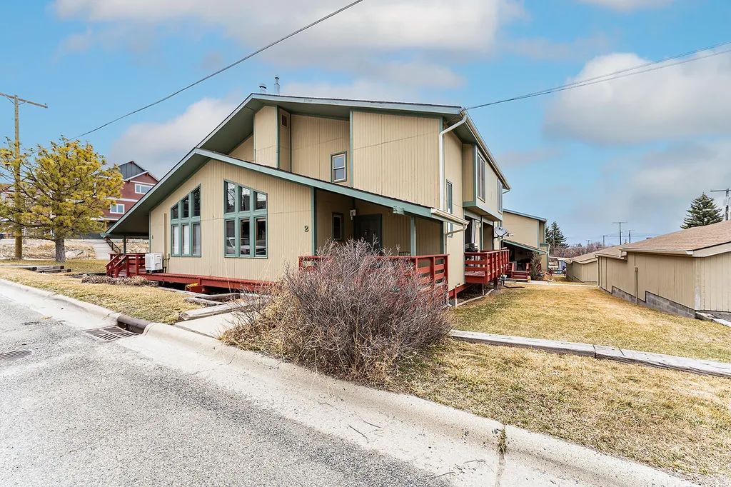 417 Rodney Street S Helena MT 59601