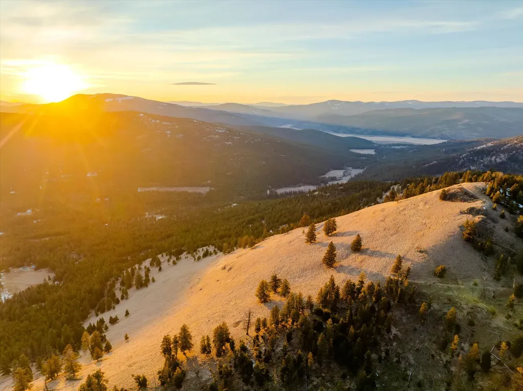 260 Wild Horse Trail Kila MT 59920