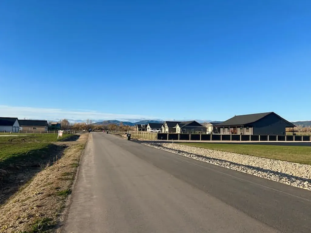 Nhn Broken Spoke Road Stevensville MT 59870