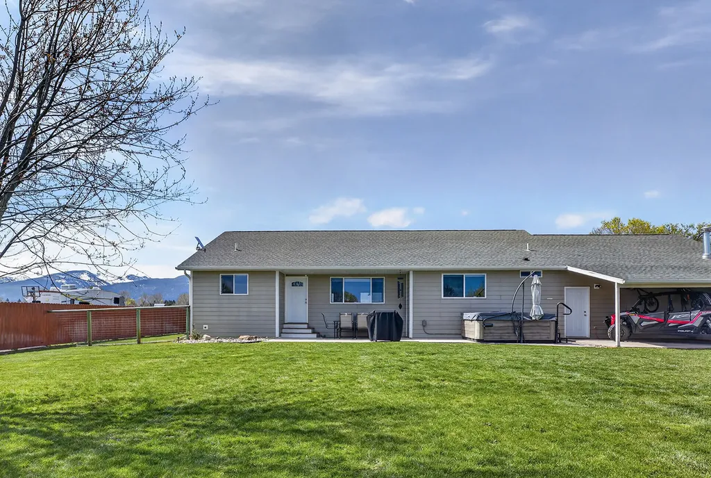2306 Austin Lane Victor MT 59875
