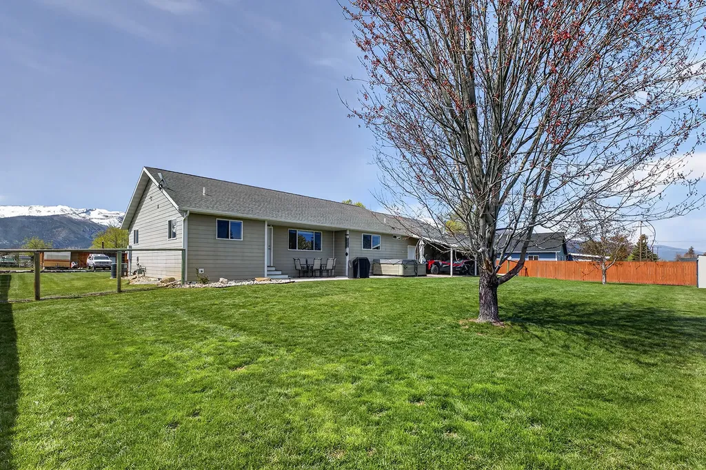 2306 Austin Lane Victor MT 59875