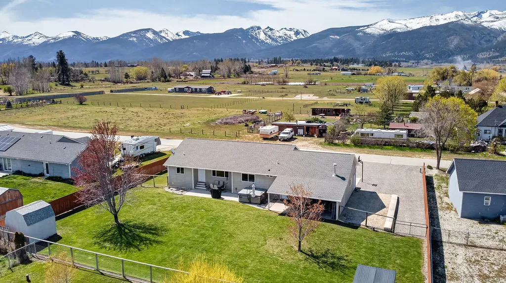 2306 Austin Lane Victor MT 59875