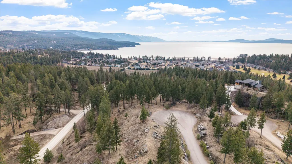 87 Rock Ridge Way Bigfork MT 59911