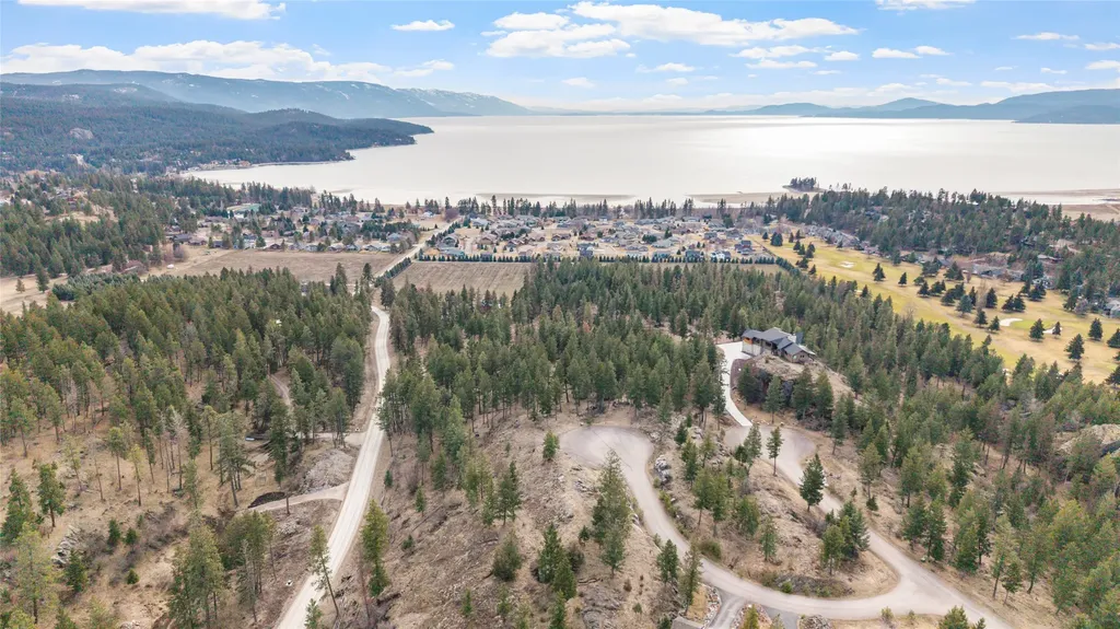87 Rock Ridge Way Bigfork MT 59911