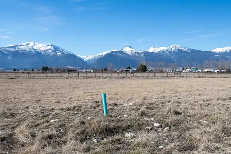 A-1 Arrowleaf Lane Stevensville MT 59870