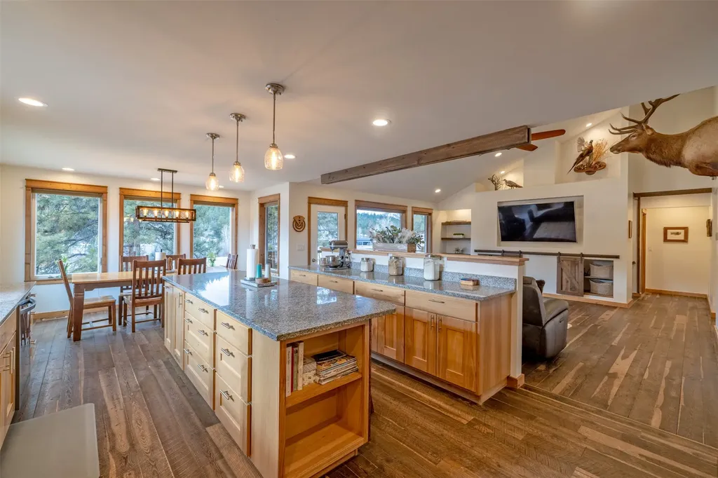 14 Penny Lane Clancy MT 59634