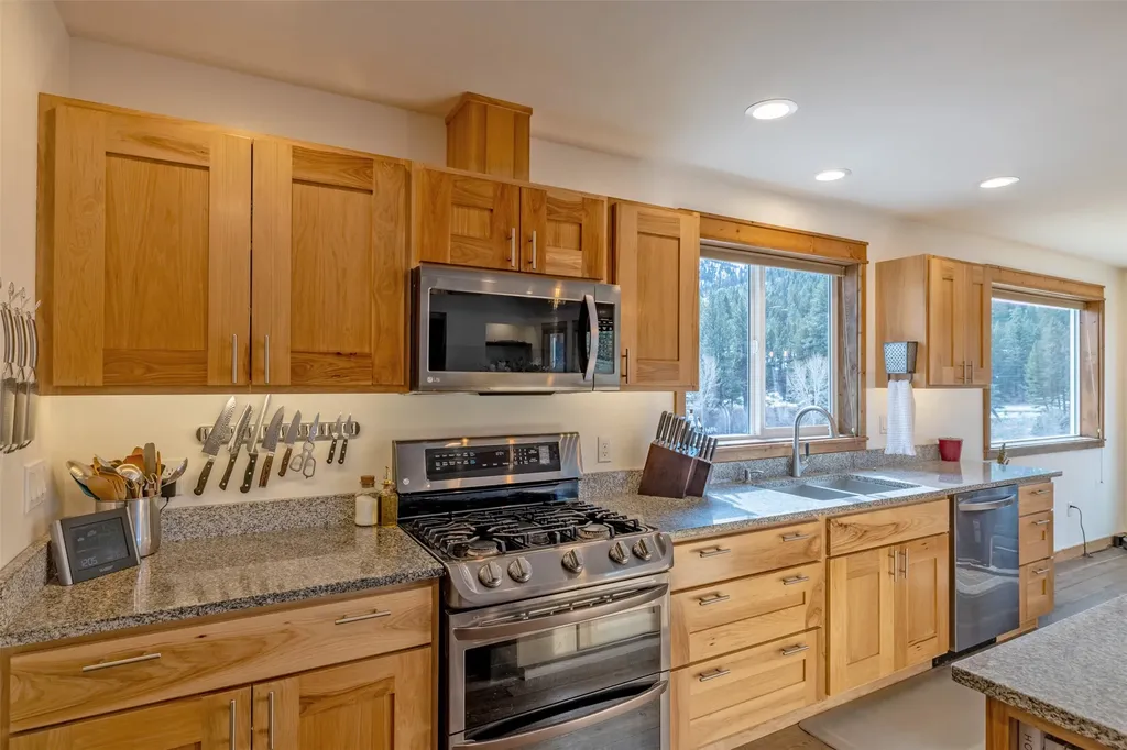 14 Penny Lane Clancy MT 59634