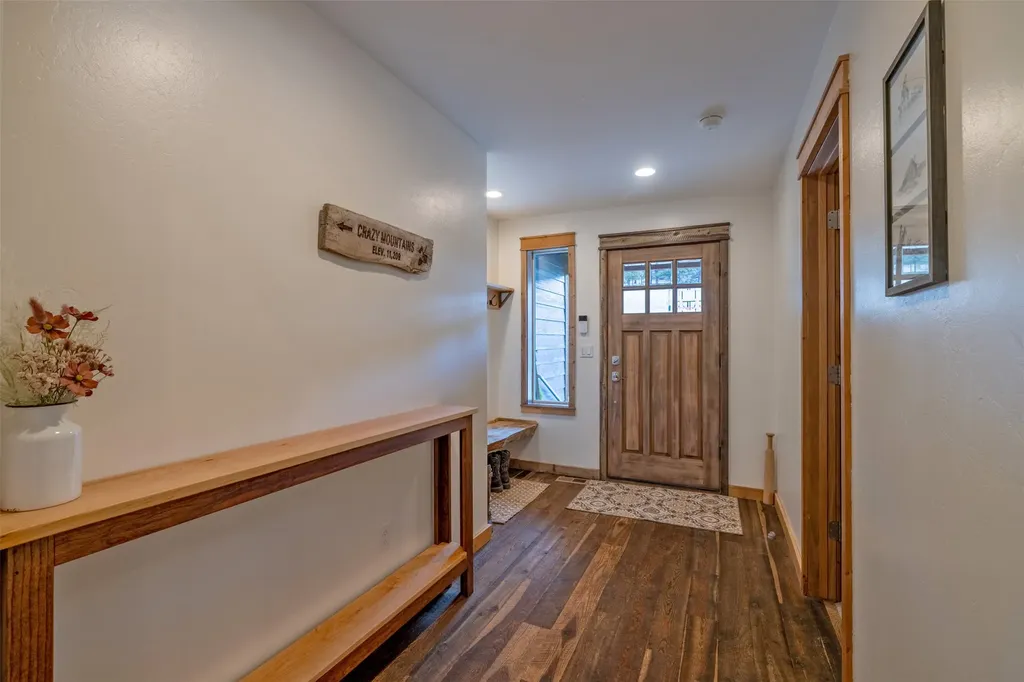 14 Penny Lane Clancy MT 59634