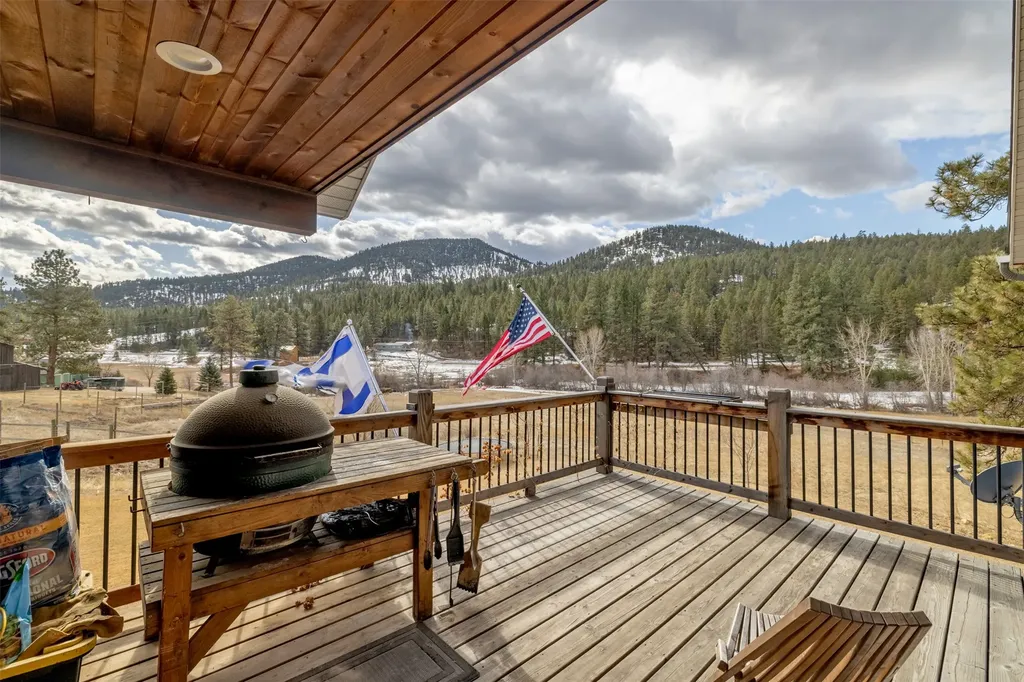 14 Penny Lane Clancy MT 59634
