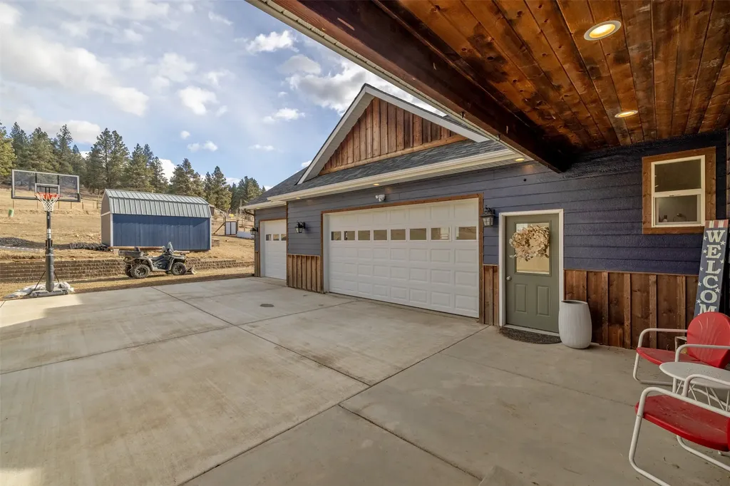 14 Penny Lane Clancy MT 59634