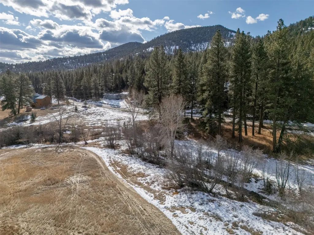 14 Penny Lane Clancy MT 59634