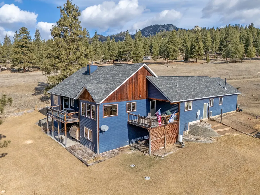 14 Penny Lane Clancy MT 59634