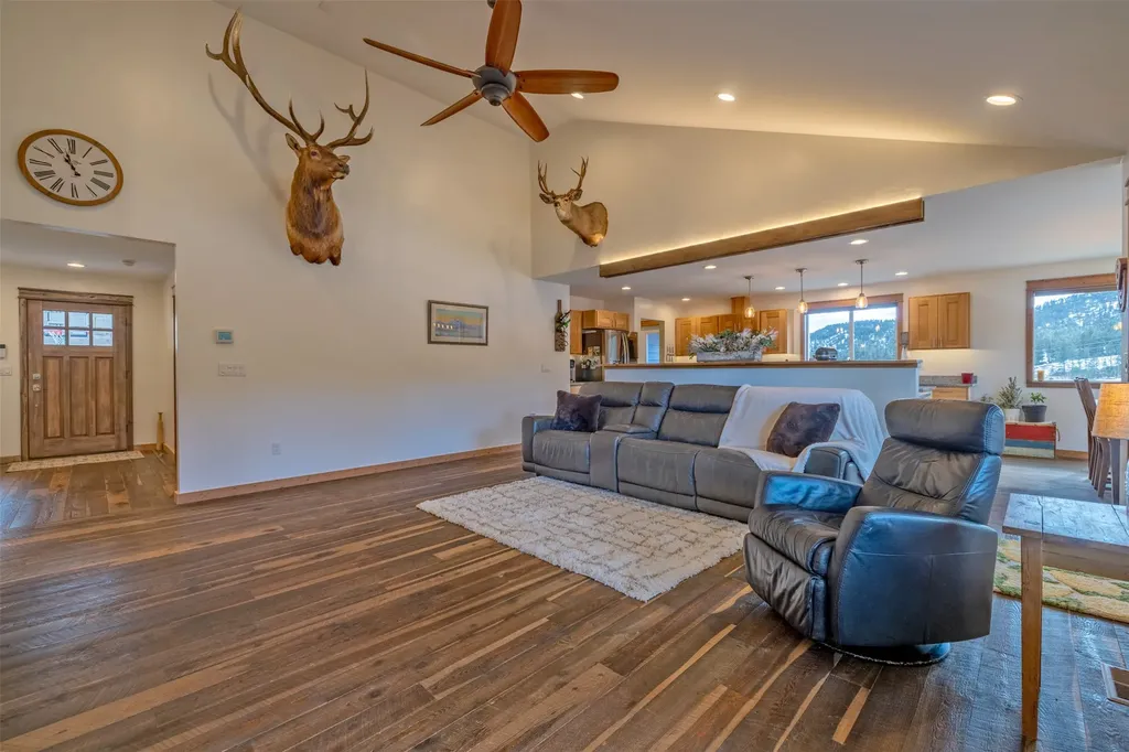 14 Penny Lane Clancy MT 59634