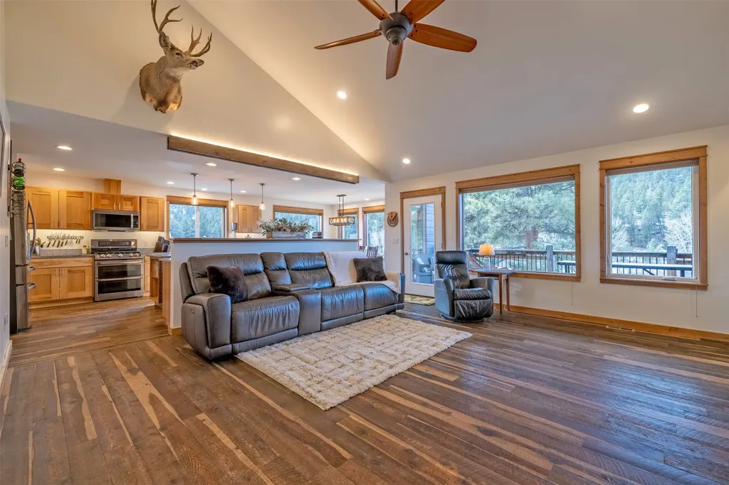 14 Penny Lane Clancy MT 59634
