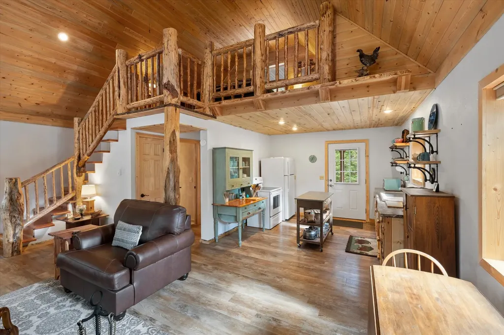 716 Kootenai River Road Troy MT 59935