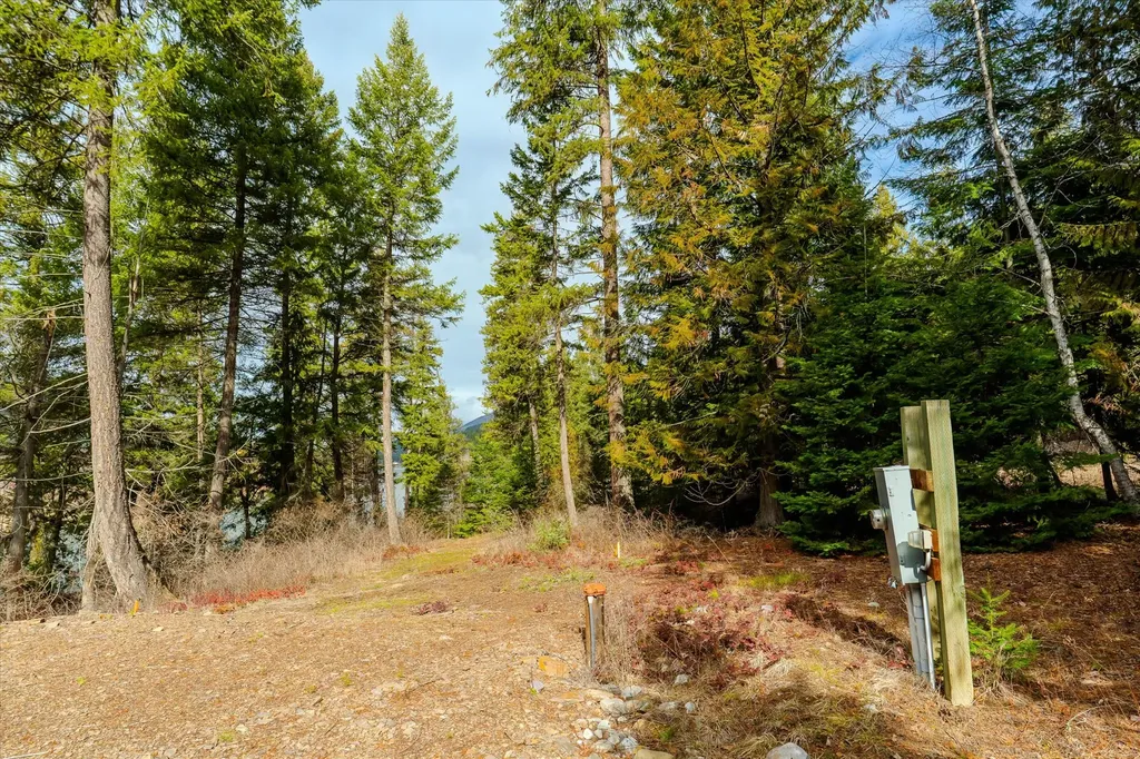 716 Kootenai River Road Troy MT 59935