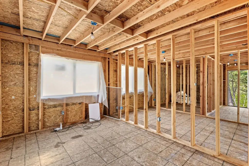 4253 Woods Creek Road Wolf Creek MT 59648