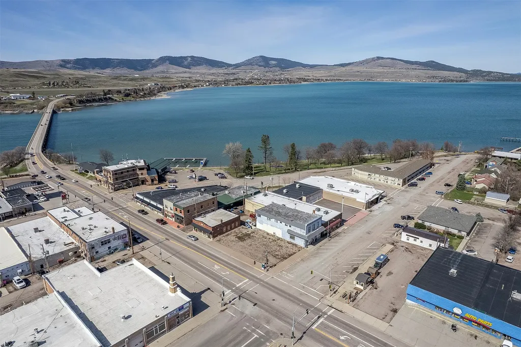 13 2nd Avenue E Polson MT 59860