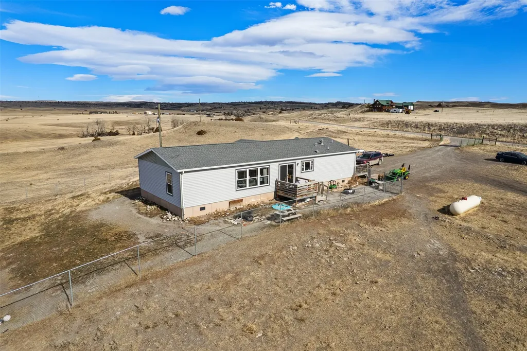 56 Spannering Road Big Timber MT 59011