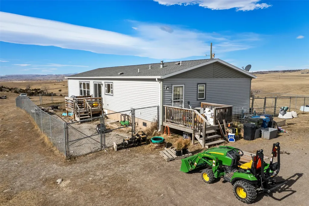 56 Spannering Road Big Timber MT 59011
