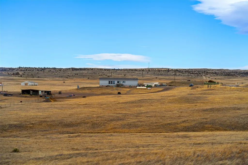 56 Spannering Road Big Timber MT 59011