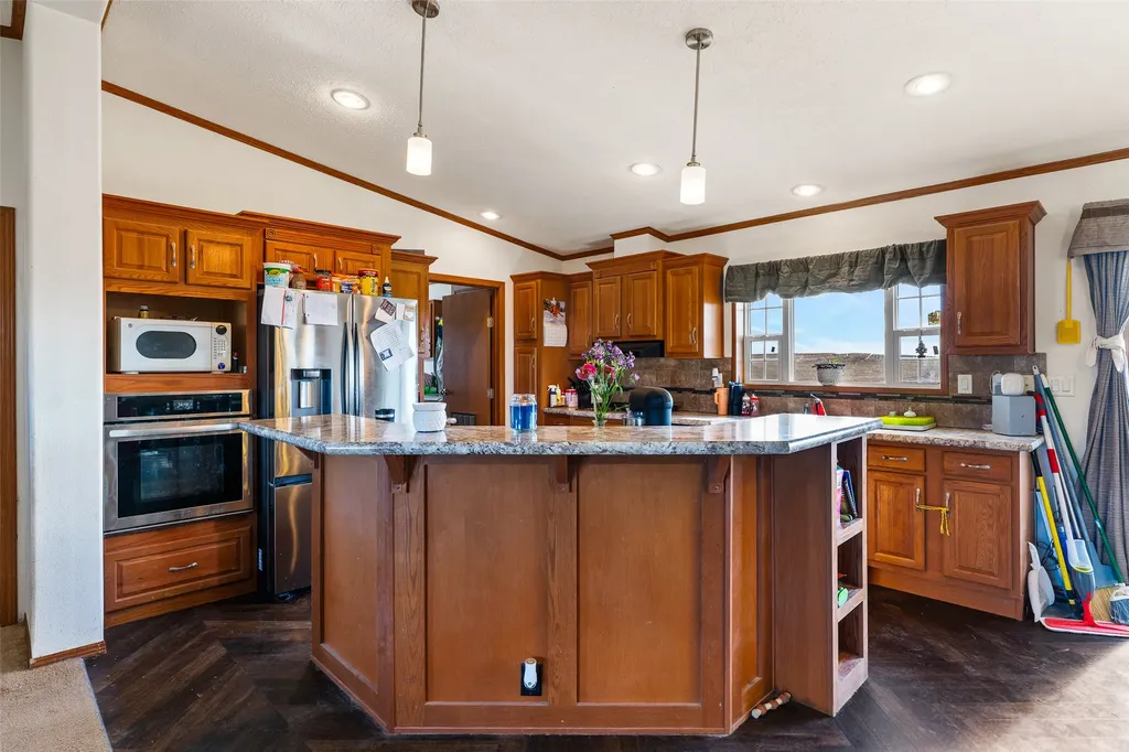 56 Spannering Road Big Timber MT 59011