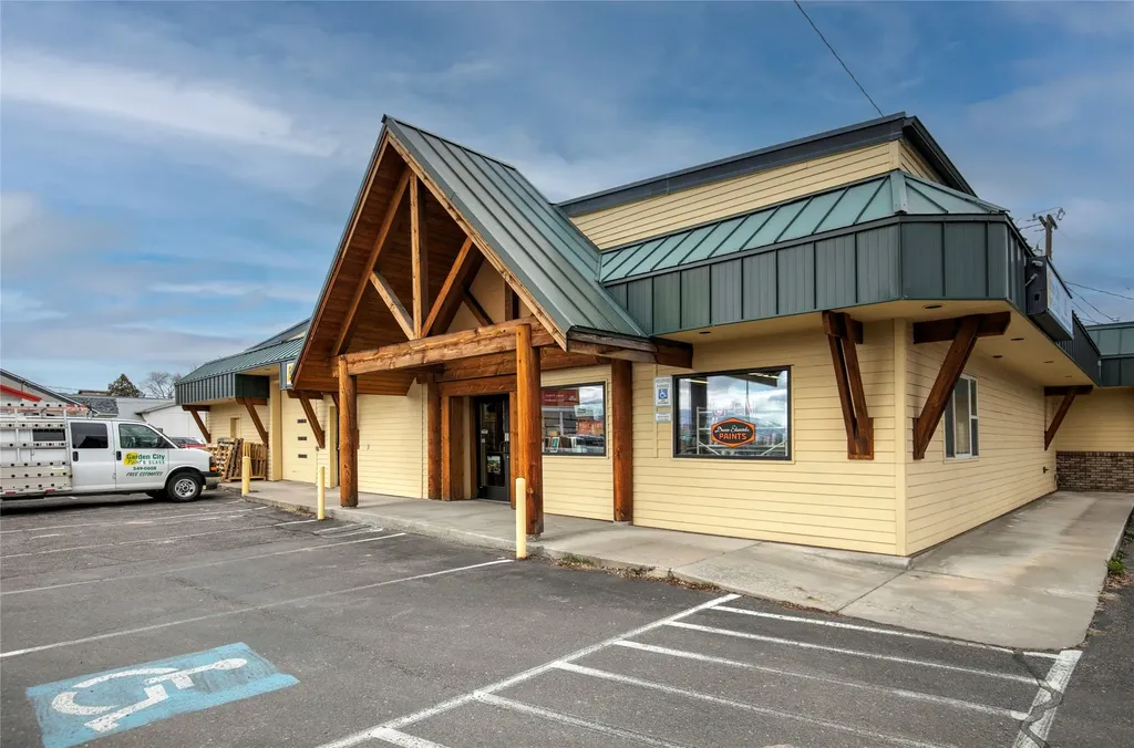 3217 Brooks Street Missoula MT 59801