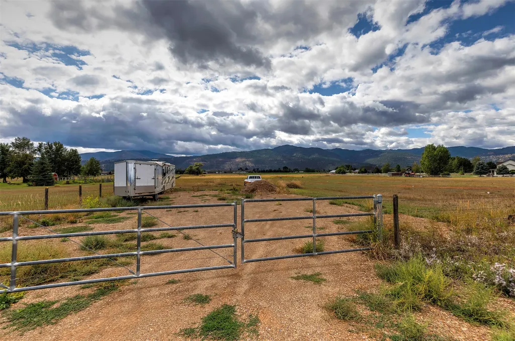 3693 Snowdrift Lane Missoula MT 59808