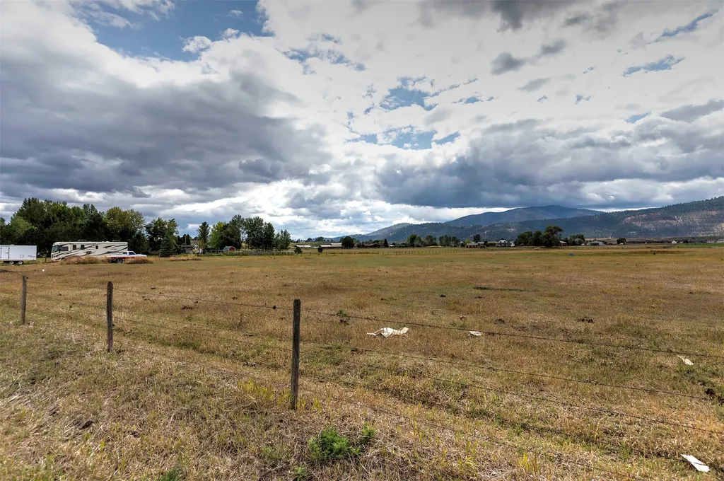 3693 Snowdrift Lane Missoula MT 59808