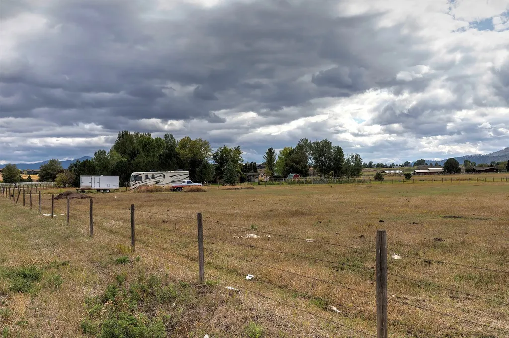 3693 Snowdrift Lane Missoula MT 59808
