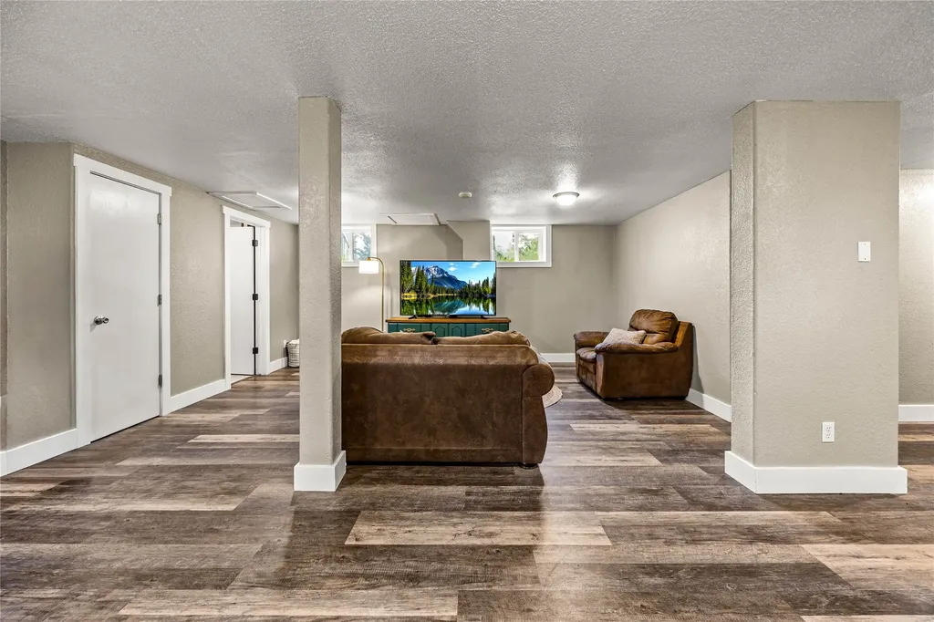 1762 Copper Cliff Drive Bonner MT 59823