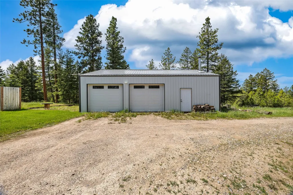 1762 Copper Cliff Drive Bonner MT 59823