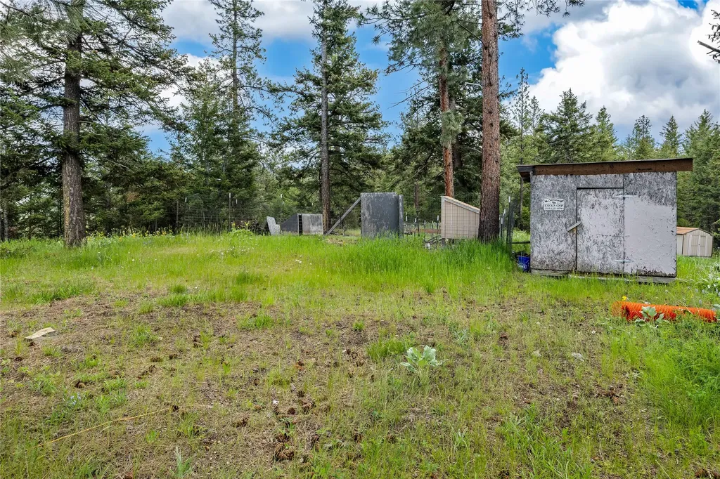 1762 Copper Cliff Drive Bonner MT 59823